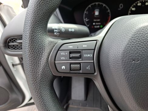 Used 2024 Honda HR-V LX image 20