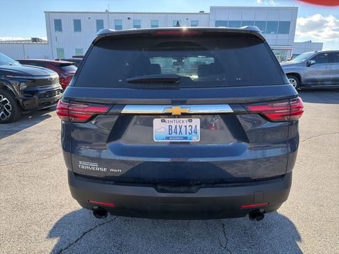 Used 2022 Chevrolet Traverse LS AWD/4WD image 6