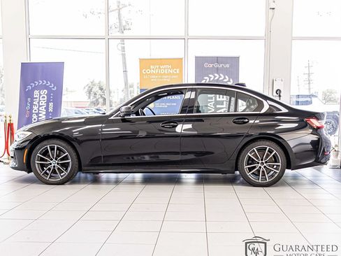 Used 2021 BMW 330i xDrive Sedan AWD/4WD image 6