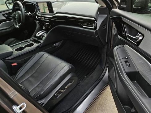 Used 2025 Acura MDX w/ Technology Package image 7