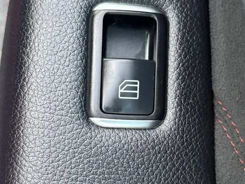 Used 2014 Mercedes-Benz C 250 Coupe image 30
