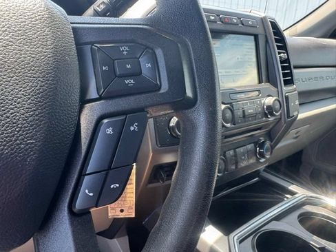 Used 2018 Ford F450 XLT w/ XLT Premium Package AWD/4WD image 17