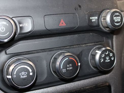 Used 2022 RAM 2500 Tradesman image 37