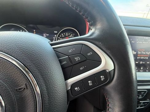 Used 2021 Jeep Compass Trailhawk AWD/4WD image 32