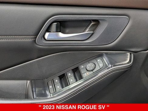 Used 2023 Nissan Rogue SV w/ SV Premium B Package AWD/4WD image 15