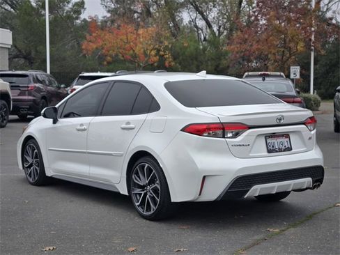 Used 2021 Toyota Corolla SE image 6