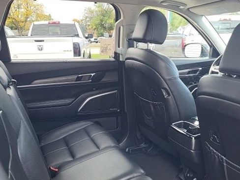 Used 2022 Kia Telluride SX image 25