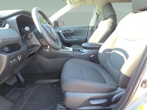Certified 2025 Toyota RAV4 LE FWD image 10