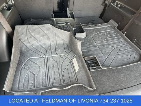 Certified 2023 Chevrolet Traverse LT image 33