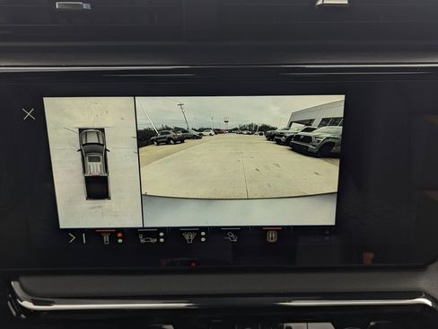 Used 2025 GMC Sierra 1500 AT4 w/ AT4 Premium Package image 41