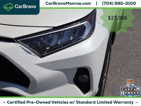 Used 2021 Toyota RAV4 XLE Premium FWD image 10