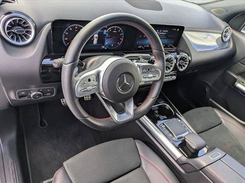 Used 2023 Mercedes-Benz GLA 250 image 10