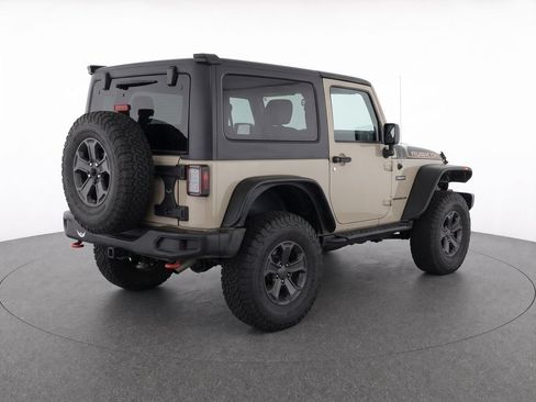 Used 2017 Jeep Wrangler Rubicon AWD/4WD image 5