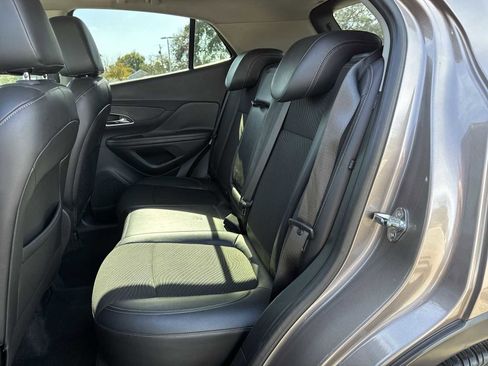 Used 2014 Buick Encore FWD image 17