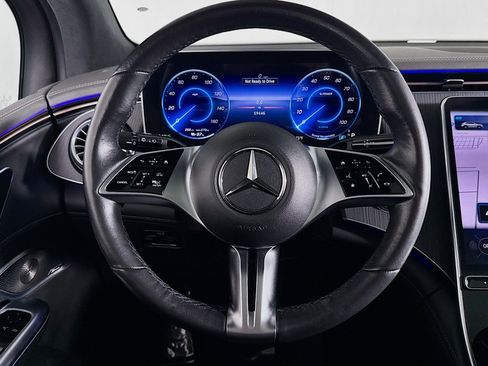 Used 2023 Mercedes-Benz EQE 500 4MATIC SUV image 16