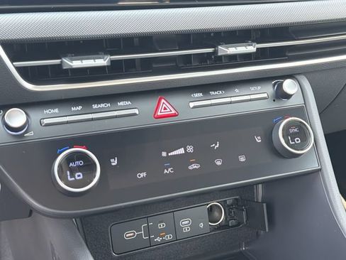 New 2026 Hyundai Sonata SEL FWD image 31