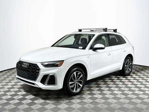 Certified 2023 Audi Q5 2.0T Premium Plus w/ Premium Plus Package AWD/4WD image 3