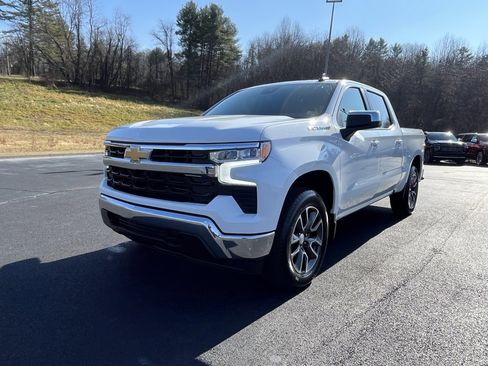 Used 2022 Chevrolet Silverado 1500 LT image 26