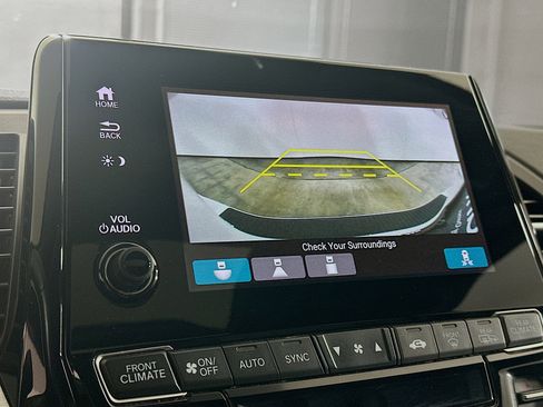 Used 2023 Honda Odyssey Sport image 22