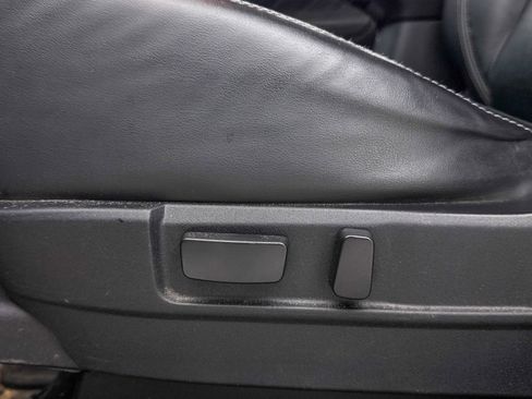 Used 2018 Mitsubishi Outlander SEL image 23