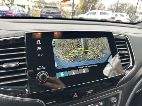 Certified 2022 Honda Pilot TrailSport image 20