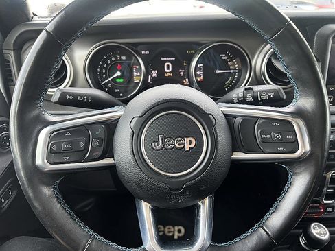 Used 2022 Jeep Wrangler Unlimited Rubicon 4xe w/ Steel Bumper Group AWD/4WD image 21