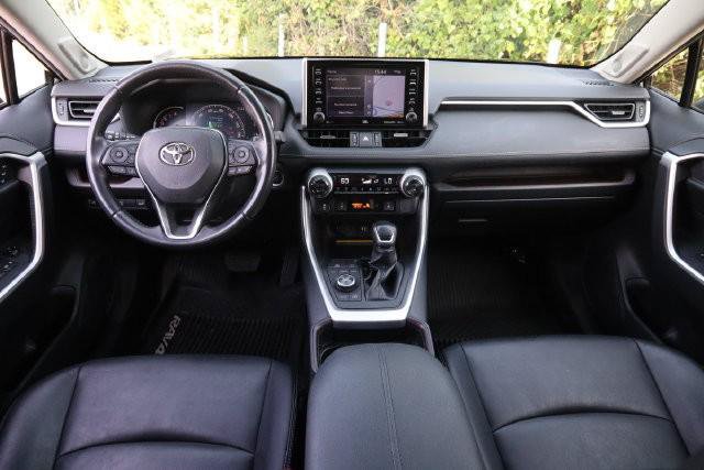 Certified 2019 Toyota RAV4 Limited w/ Advanced Technology Package AWD/4WD image 23
