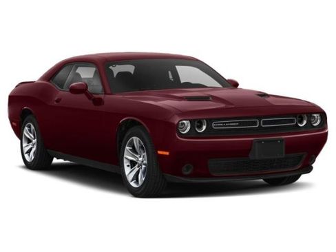 Used 2020 Dodge Challenger SXT w/ Blacktop Package image 9