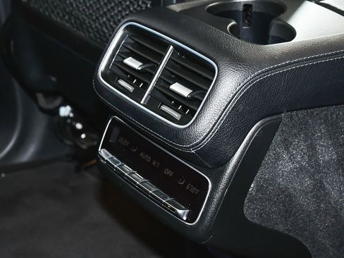 Used 2023 Mercedes-Benz GLS 450 4MATIC image 56