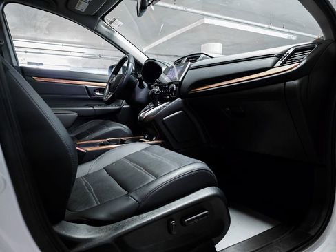 Certified 2022 Honda CR-V Touring image 39