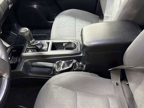 Certified 2018 Toyota Tacoma TRD Off-Road w/ Technology Package image 23