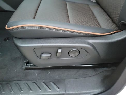 New 2026 GMC Canyon AT4 w/ Technology Plus Package image 21