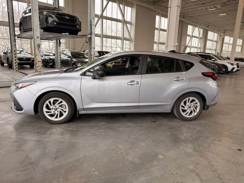 Used 2024 Subaru Impreza 2.0i image 6