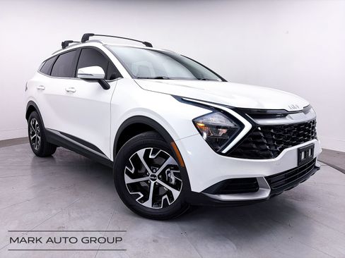 Certified 2023 Kia Sportage EX AWD/4WD image 1