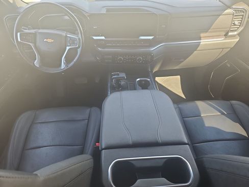 Used 2023 Chevrolet Silverado 1500 LTZ w/ Technology Package AWD/4WD image 9