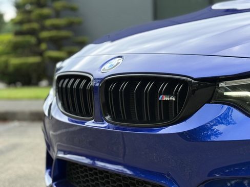 Used 2020 BMW M4 Convertible w/ Competition Package RWD image 15