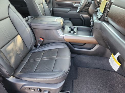 New 2026 Chevrolet Silverado 2500 High Country w/ Technology Package image 19