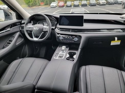 Certified 2025 INFINITI QX60 Pure w/ Cargo Package image 25