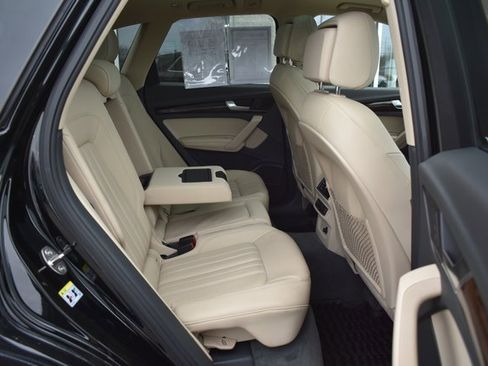 Used 2019 Audi Q5 2.0T Premium Plus w/ Premium Plus Package image 42