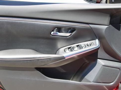 Used 2020 Nissan Sentra SR FWD image 11