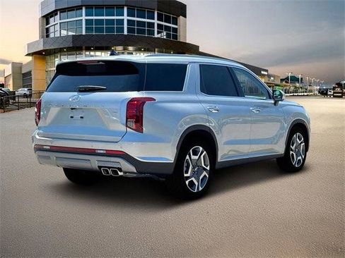 Certified 2025 Hyundai Palisade Limited image 8