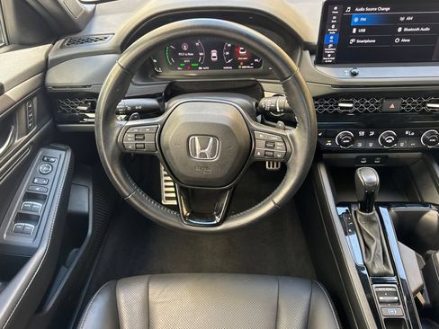 Used 2023 Honda Accord Sport image 14