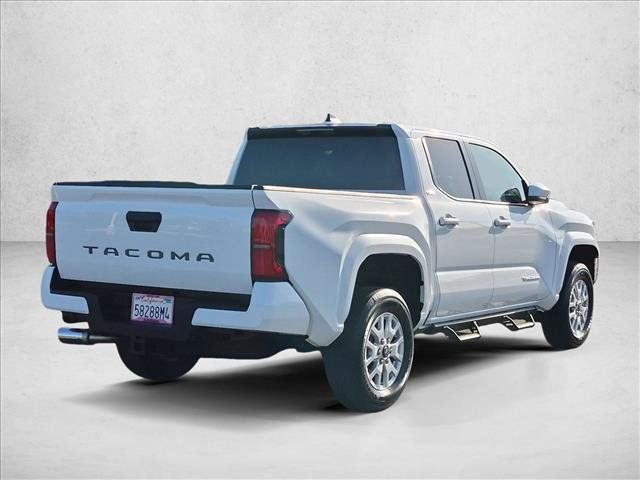 Used 2026 Toyota Tacoma SR5 RWD image 5
