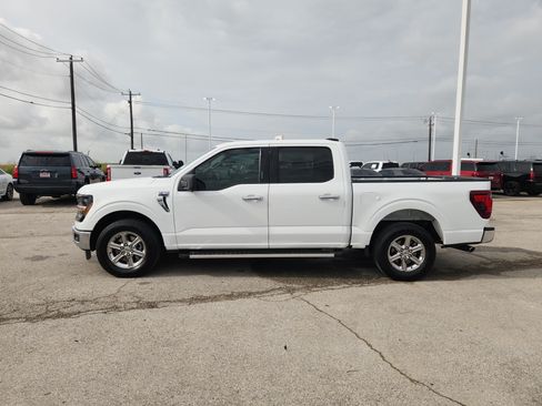 Used 2024 Ford F150 XLT RWD image 4