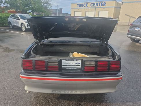Used 1987 Ford Mustang GT RWD image 13
