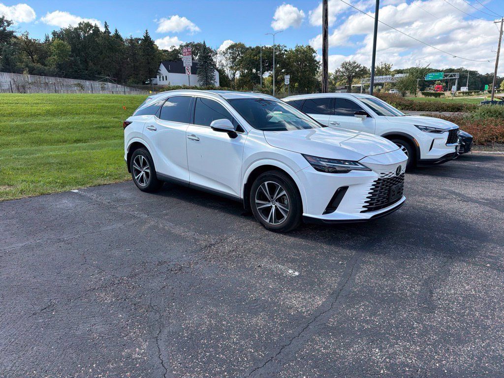 Used 2023 Lexus RX 350 Premium w/ Accessory Package AWD/4WD image 18