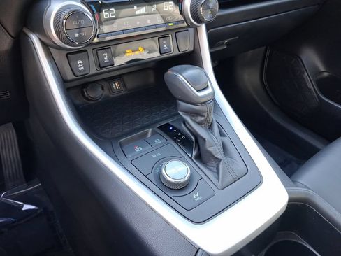 Used 2023 Toyota RAV4 XSE AWD/4WD image 21