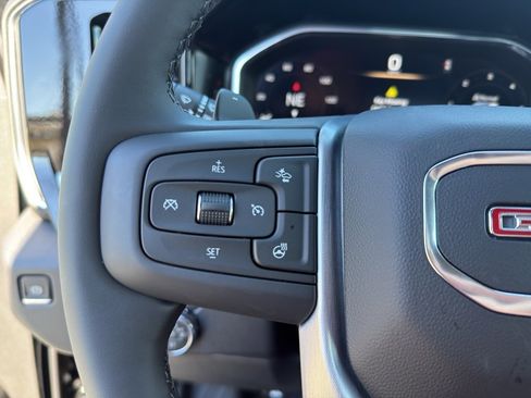 New 2026 GMC Sierra 1500 Elevation image 16