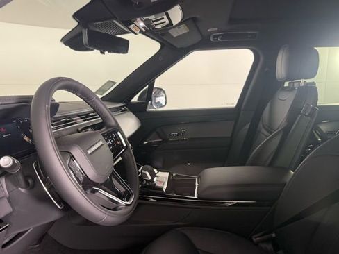 New 2026 Land Rover Range Rover Sport SE AWD/4WD image 34