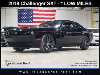 Used 2019 Dodge Challenger SXT w/ Plus Package RWD 360° Tour